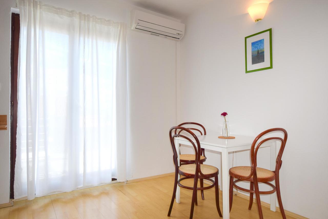 Apartments Vera Malinska Zewnętrze zdjęcie